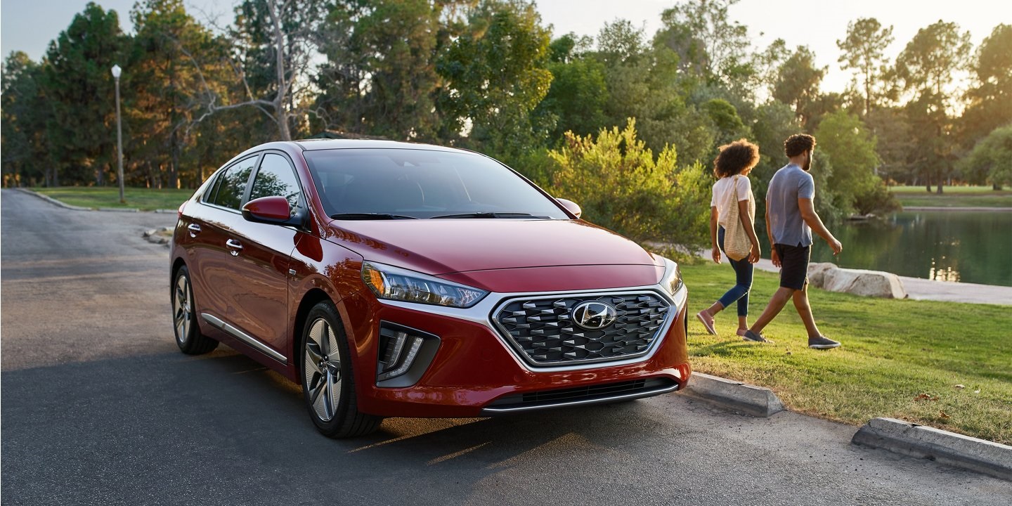 HYUNDAI IONIQ HYBRID 2020